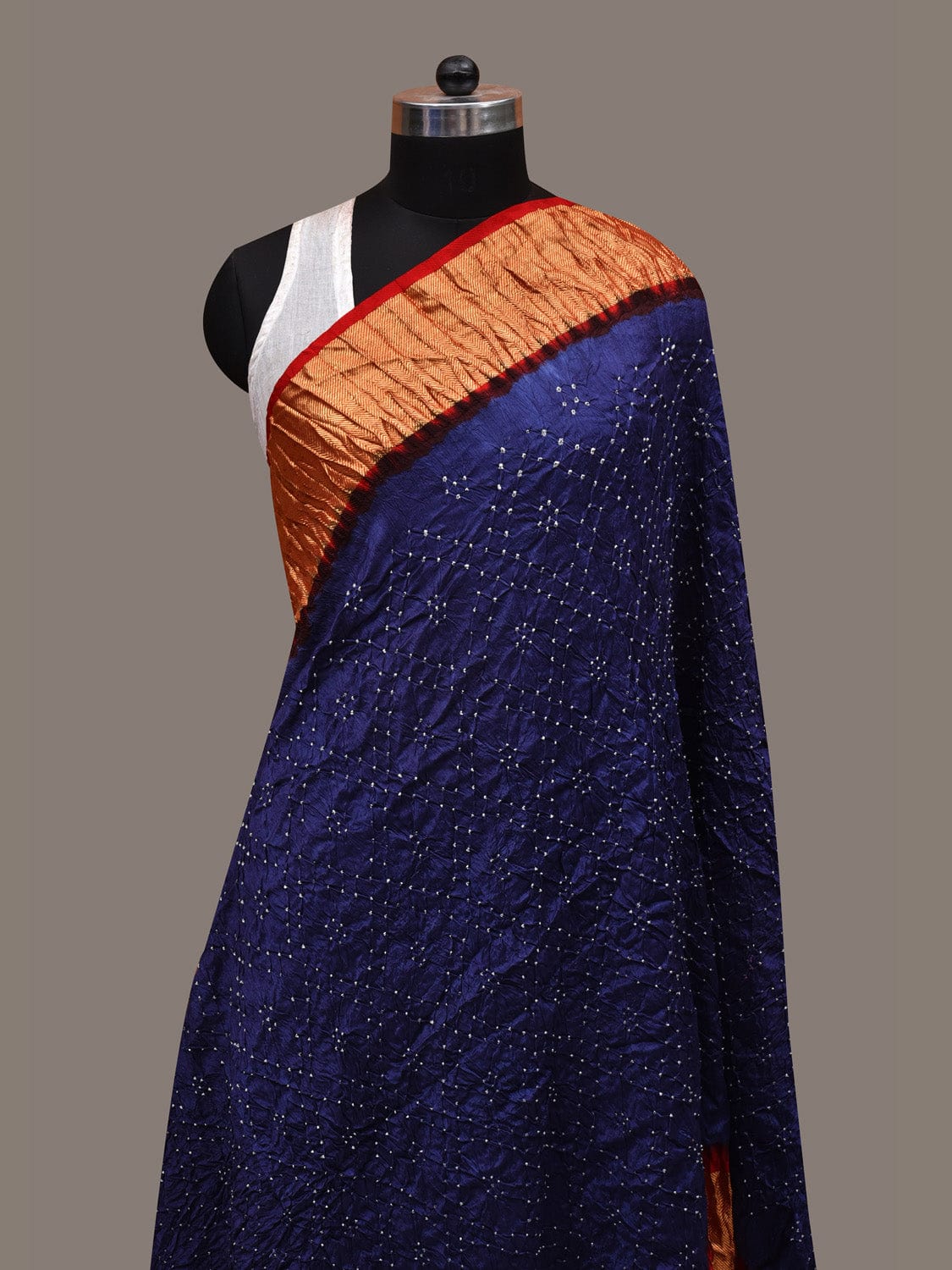 Blue and Red Bandhani Kanchipuram Silk Handloom Dupatta with Border Design ds2766