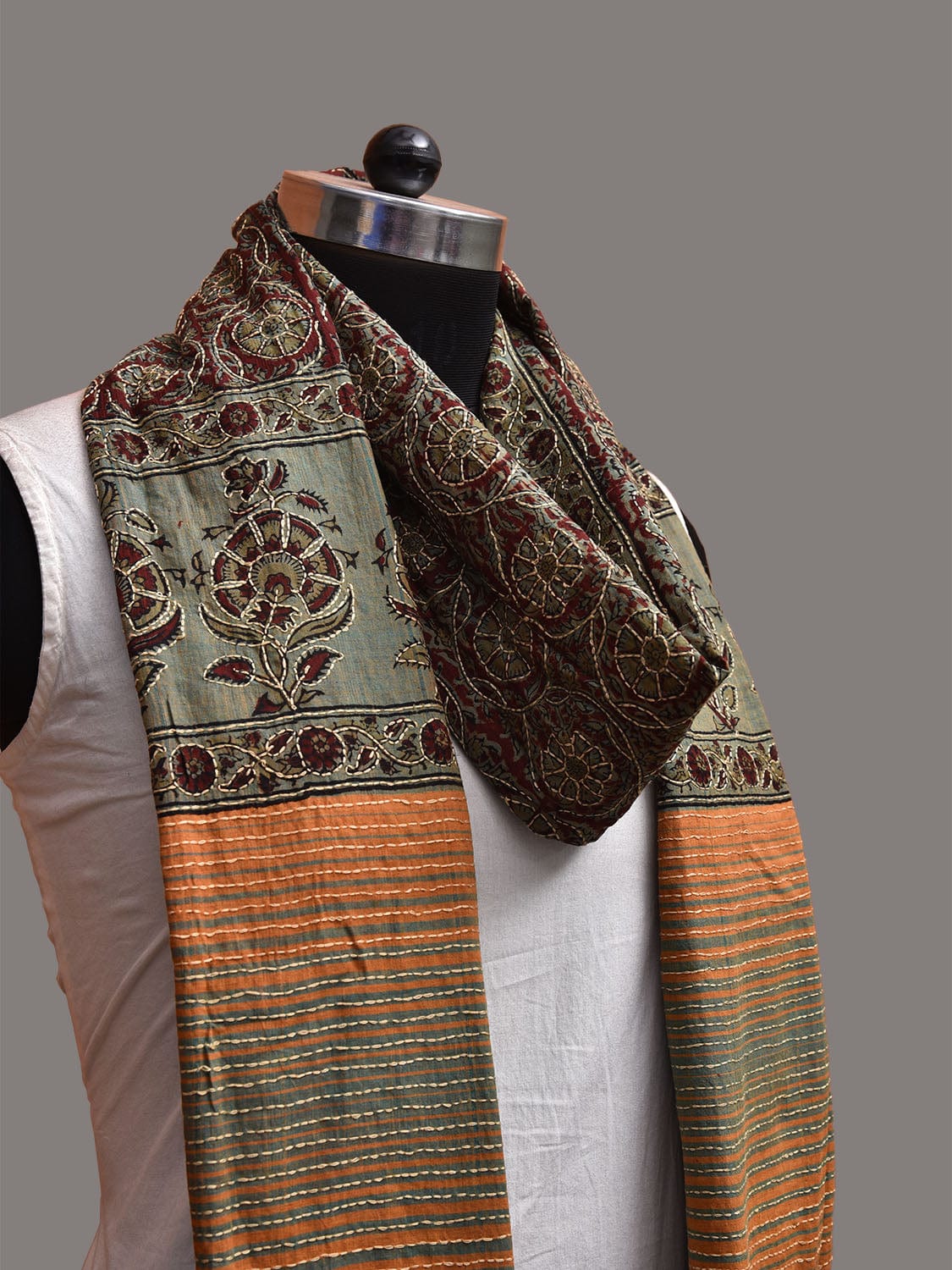 Blue and Red Kalamkari Block Print Mangalgiri Cotton Dupatta with Floral and Kantha Work Design ds3757