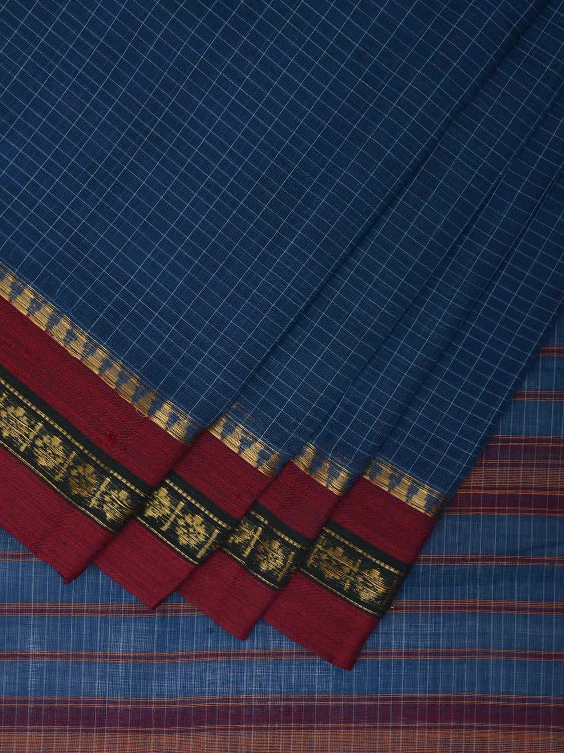 Blue and Red Narayanpet Cotton Handloom Saree with Checks Design No Blouse np0920