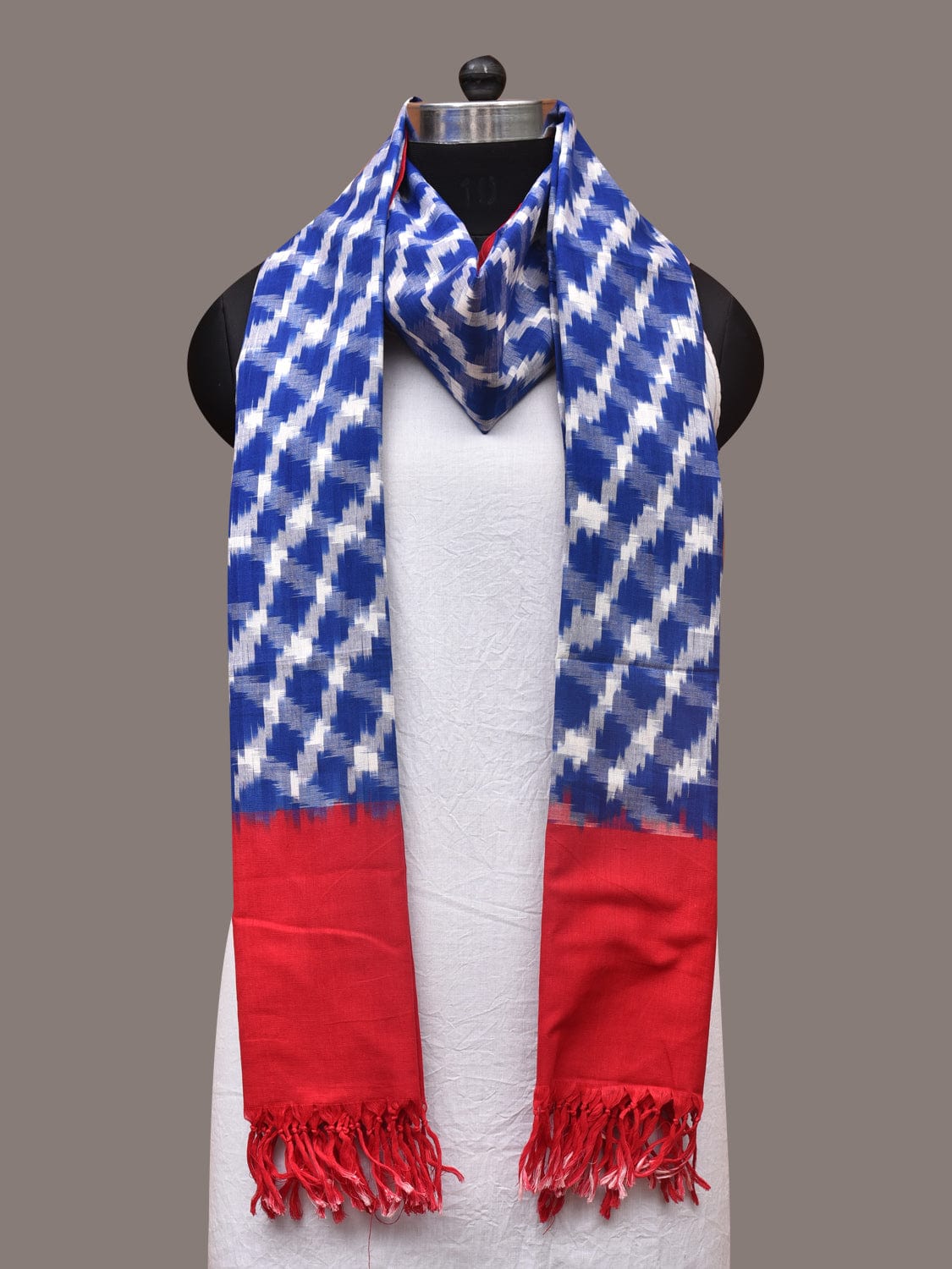 Blue and Red Pochamaplly Ikat Cotton Handloom Dupatta with Grill Design ds3354