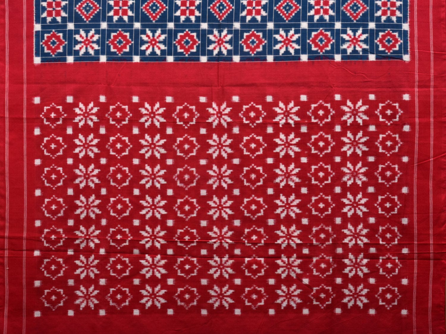 Blue and Red Pochampally Double Ikat Cotton Handloom Saree with Telia and Checks Design i0698