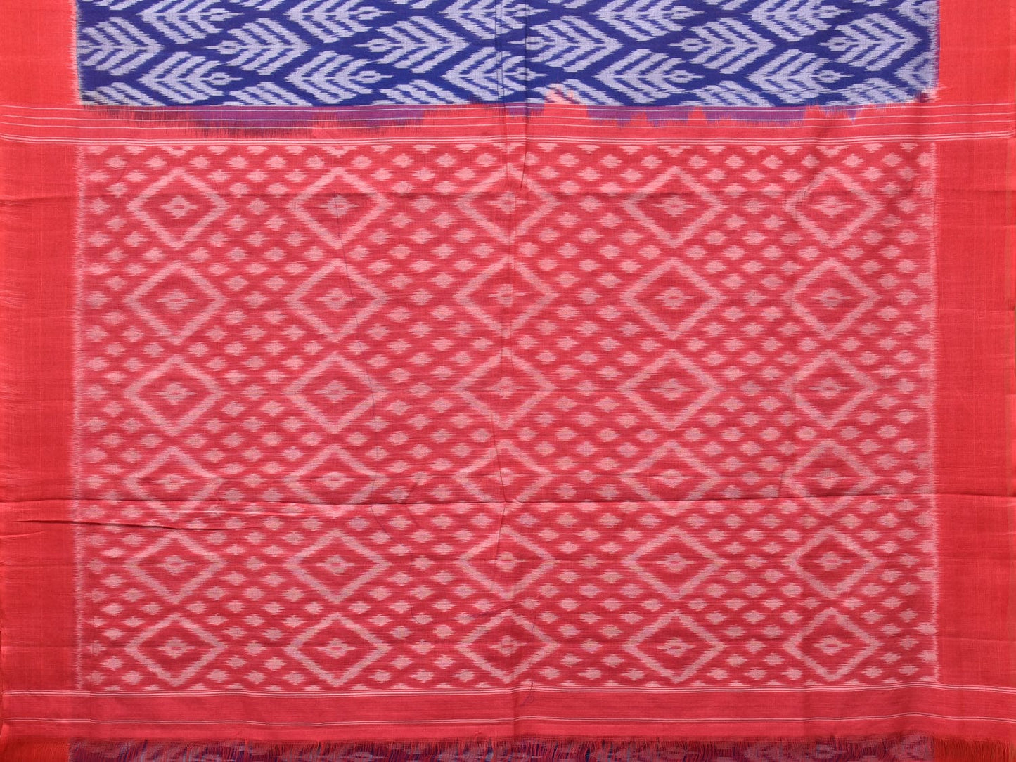 Blue and Red Pochampally Ikat Cotton Handloom Saree with All Over Design i0788