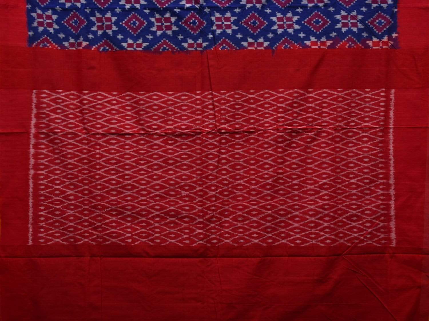 Blue and Red Pochampally Ikat Cotton Handloom Saree with Telia Design i0625