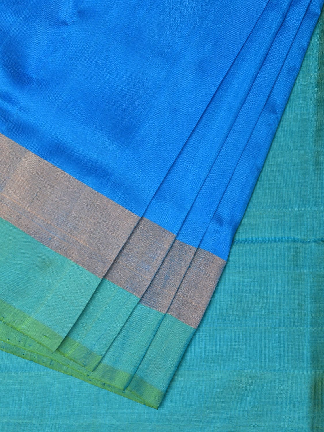 Blue and Sea Blue Uppada Silk Handloom Plain Saree with Contrast Pallu Design u2119
