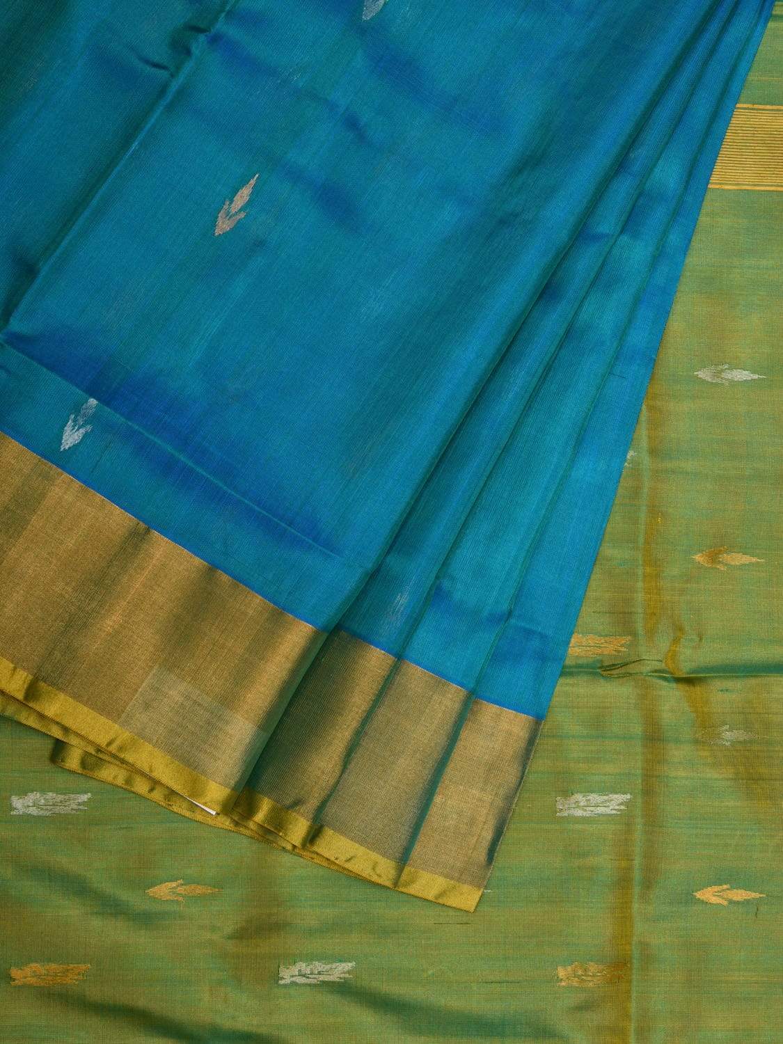 Blue and Sea Green Uppada Silk Handloom Saree with Buta and Contrast Pallu Design u1806