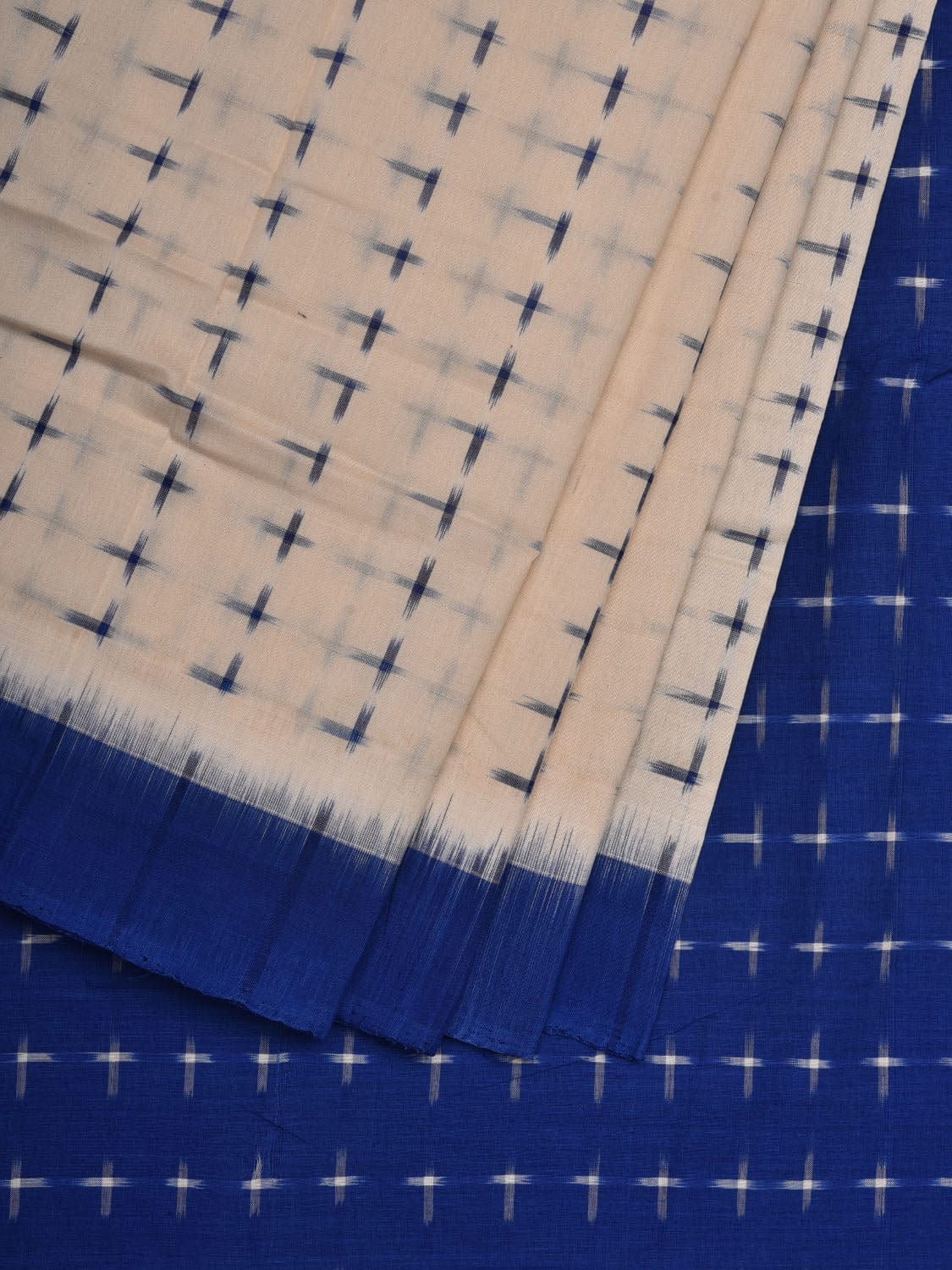 Blue and White Pochampally Ikat Cotton Handloom Saree with Plus Buta Design i0664