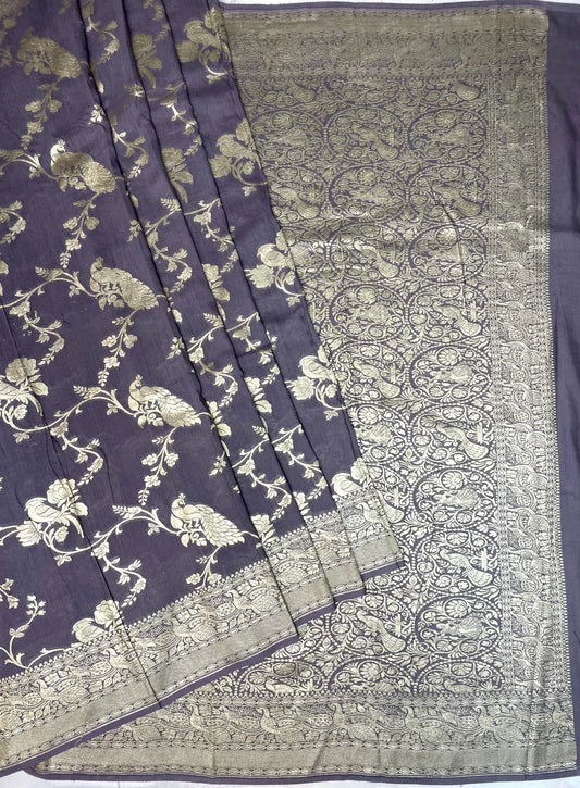 Blue Banaras Munga Silk Saree with Rich Zari Border and Birds with Floral Design b0073ds