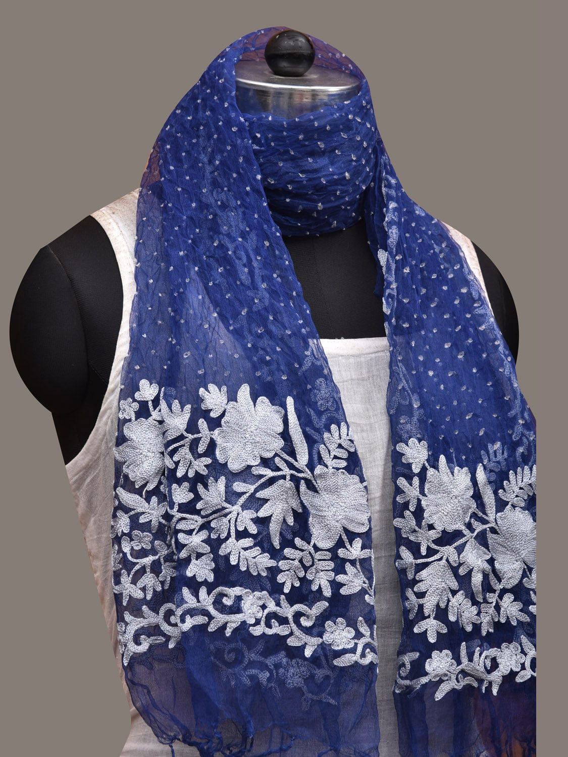 Blue Bandhani Organza Stole with Embroidary Work Design ds2855