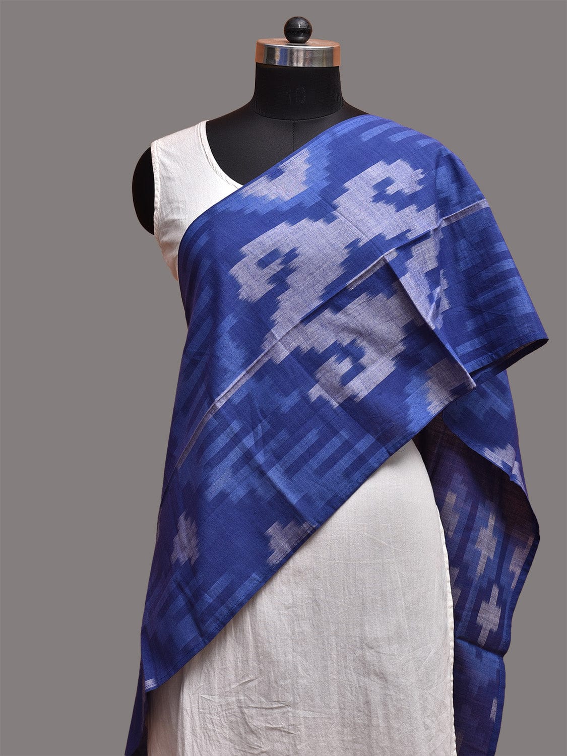 Blue Ikat Cotton Handloom Scarf or Stole with Symmetric Design ds3746