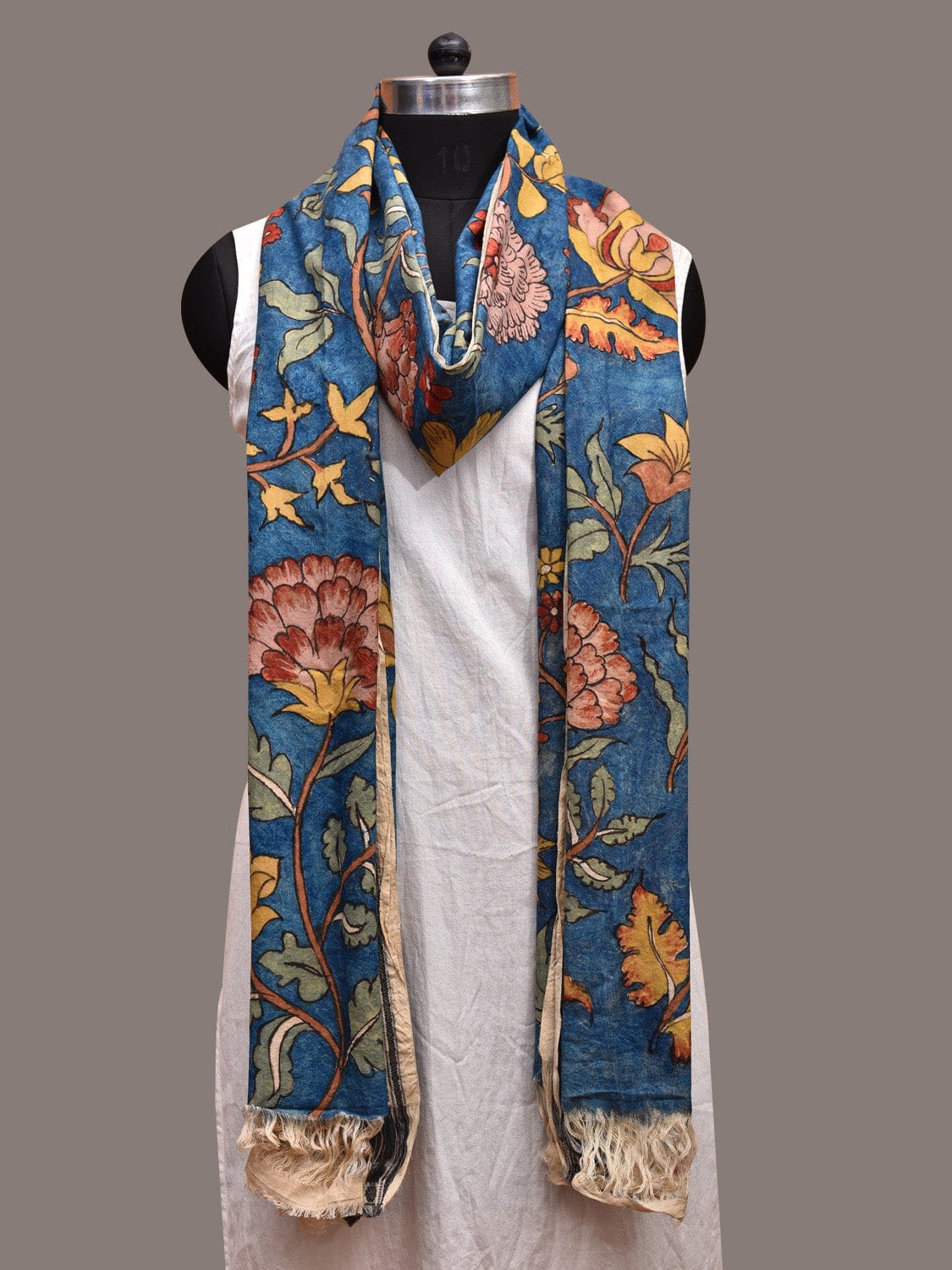 Blue Kalamkari Hand Painted Cotton Handloom Dupatta with Floral Design ds3608