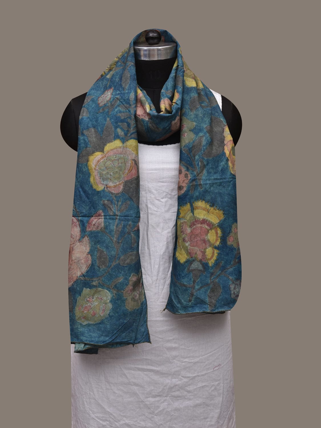 Blue Kalamkari Hand Painted Cotton Handloom Stole with Floral Design ds3047