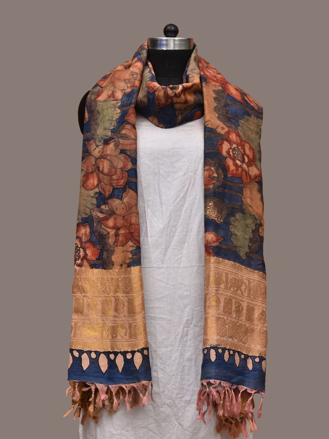 Blue Kalamkari Hand Painted Kanchipuram Silk Handloom Dupatta with Lotus Flowers Design ds3185