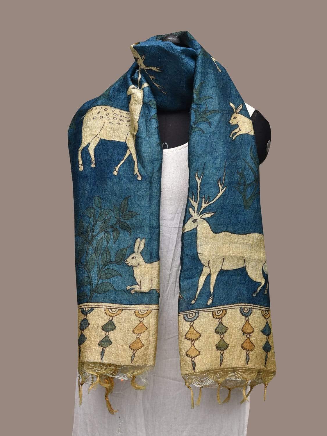 Blue Kalamkari Hand Painted Raw Silk Handloom Dupatta with Deers and Rabbits Design ds2273