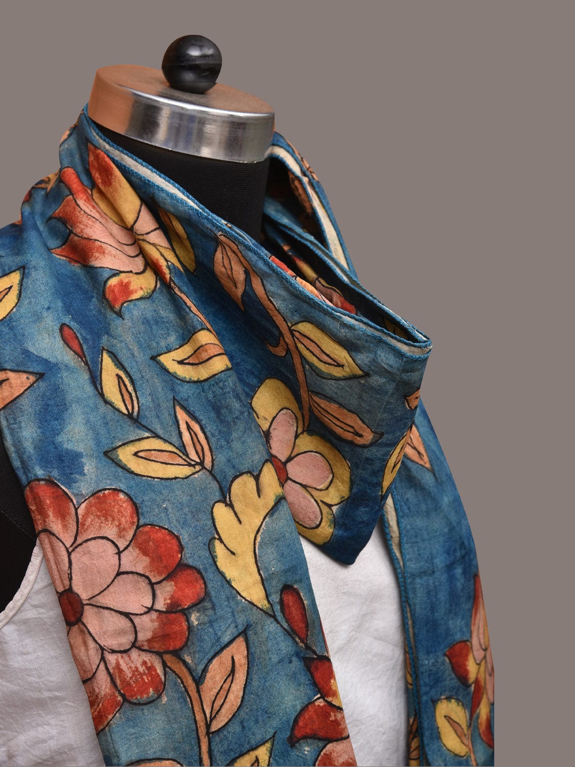 Blue Kalamkari Hand Painted Sico Stole with Floral Design ds3533
