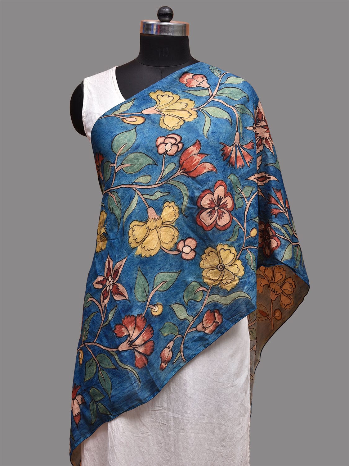 Blue Kalamkari Hand Painted Sico Stole with Floral Design ds3676