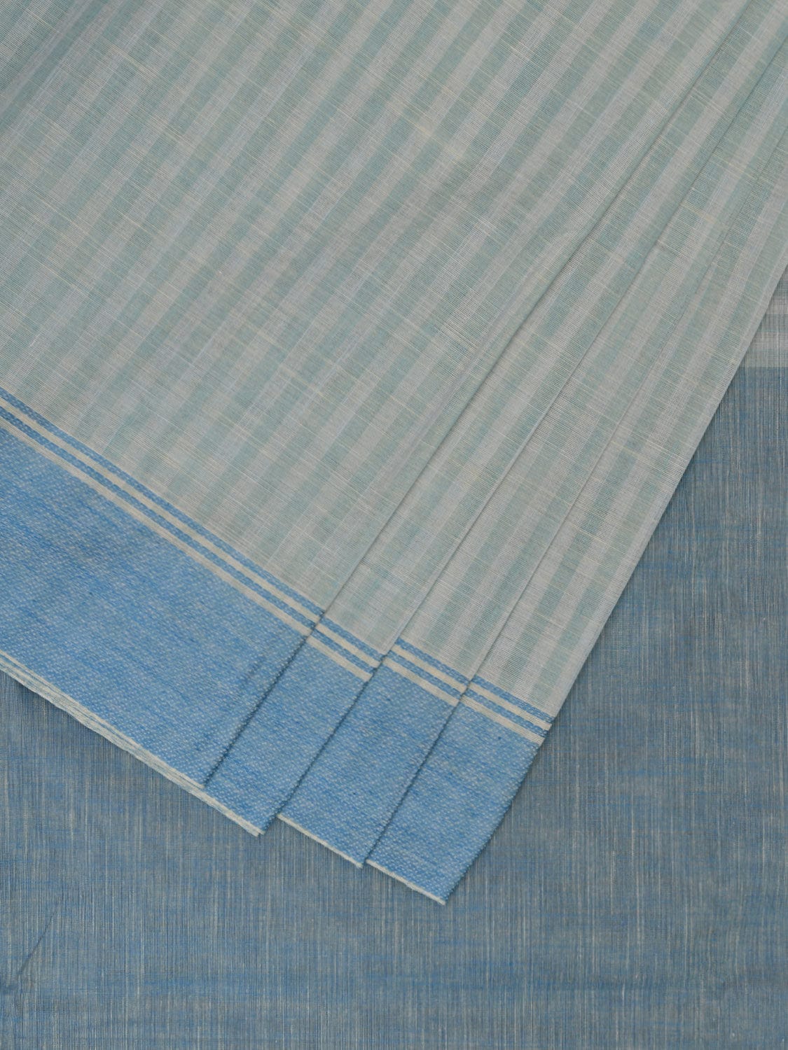 Blue Kanchipuram Cotton Handloom Saree with Strips Body Design k0594