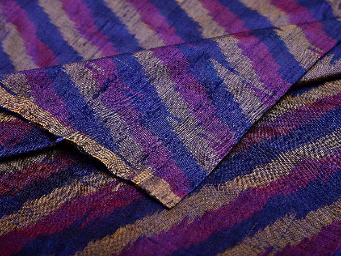 Blue Pochampally Ikat Raw Silk 2.5mts Fabric with Diagonal Design f0275