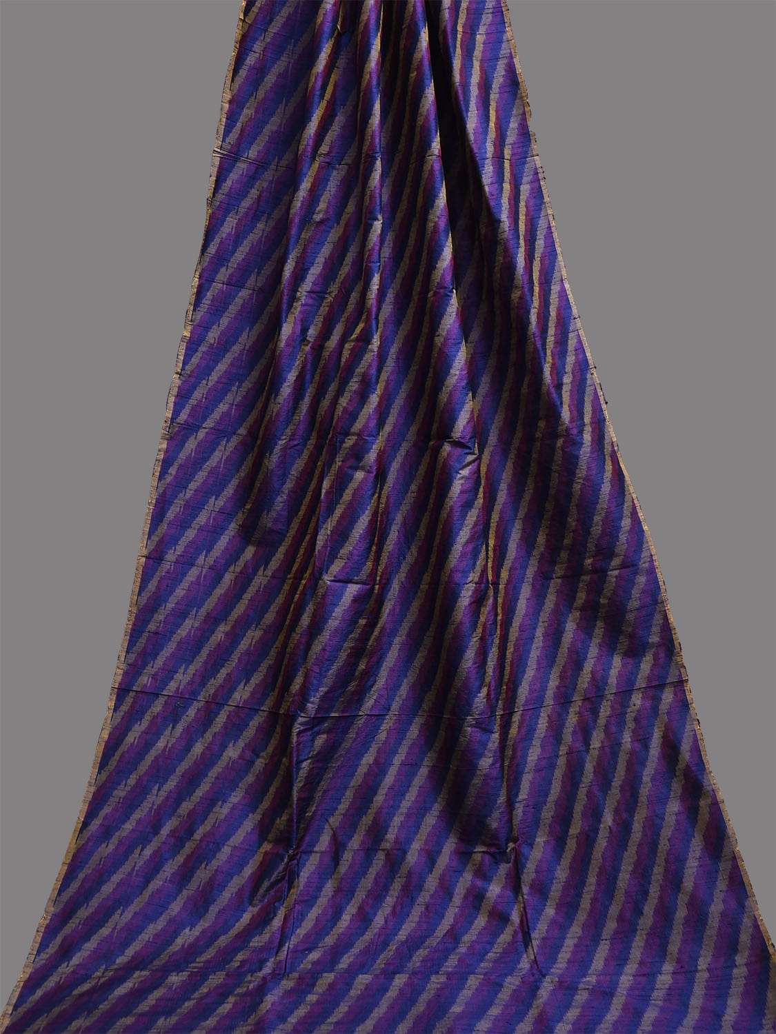 Blue Pochampally Ikat Raw Silk 2.5mts Fabric with Diagonal Design f0275