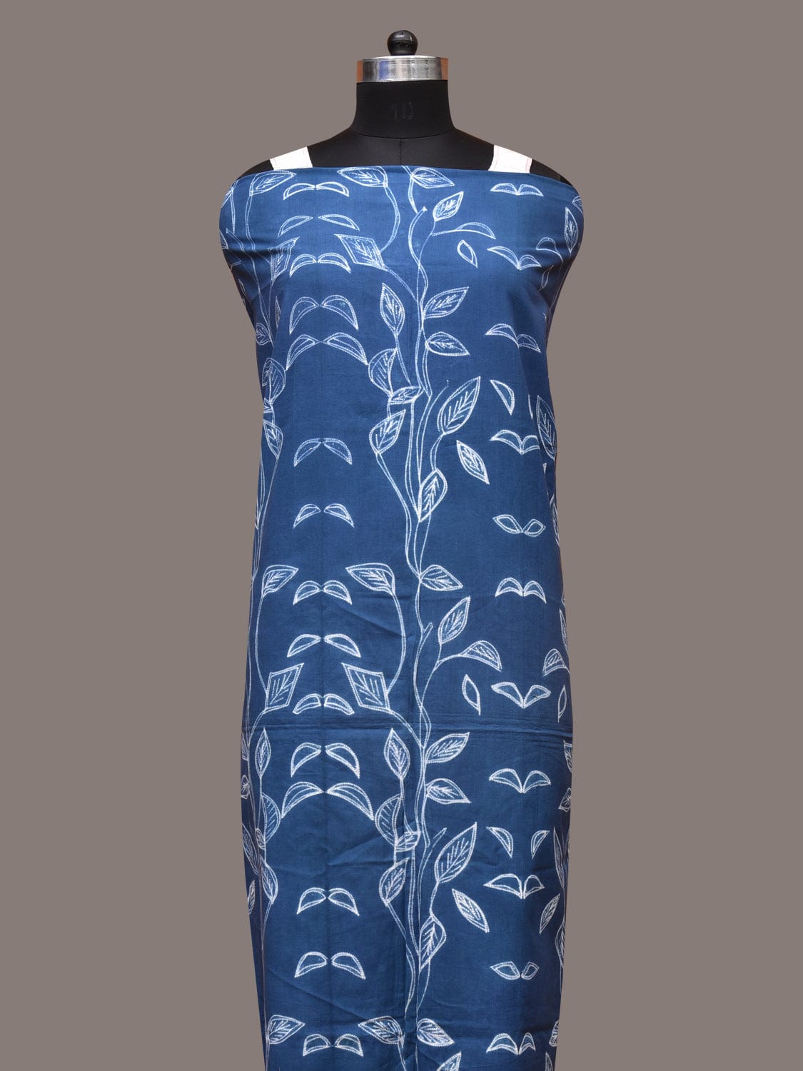 Blue Shibori Cotton Handloom Fabric with Leaves Design f0237