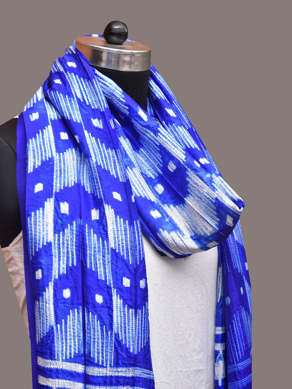 Blue Shibori Kanchipuram Silk Handloom Dupatta with Border Design ds3365