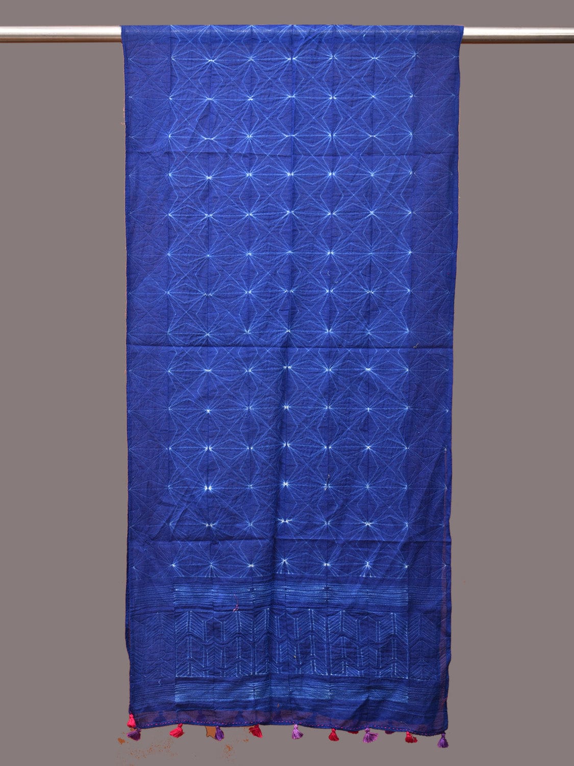 Blue Shibori Silk Handloom Stole with Grill Design ds3238