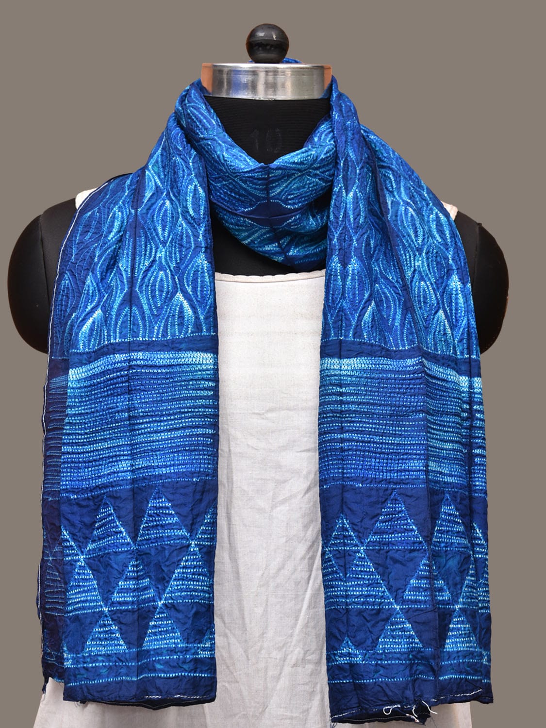 Blue Shibori Silk Handloom Stole with Grill Design ds3259