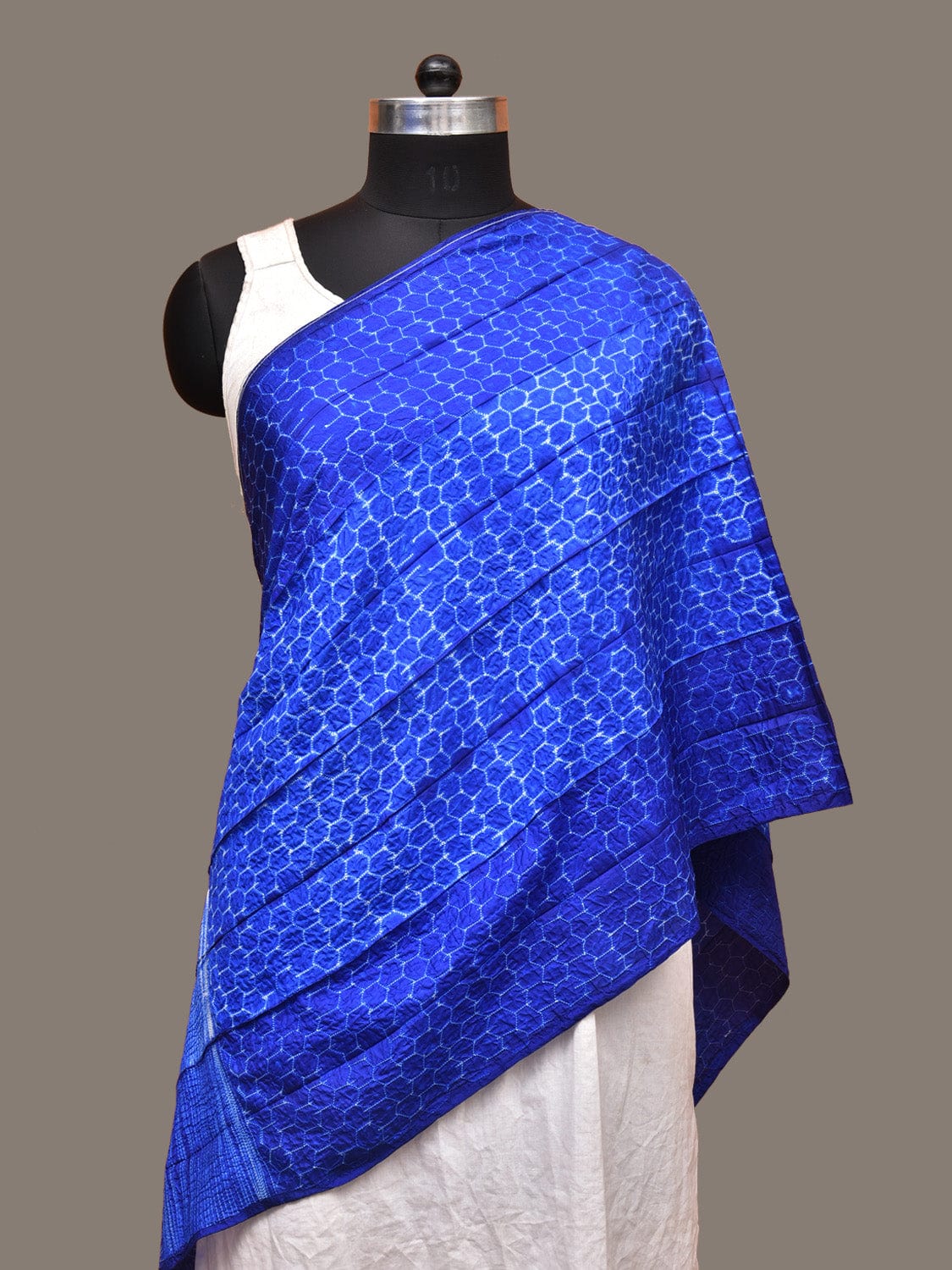 Blue Shibori Silk Handloom Stole with Honey Comb Design ds3262