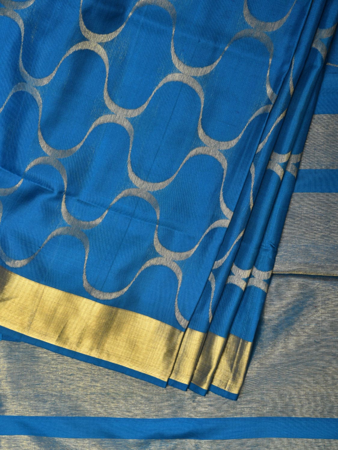 Blue Uppada Silk Handloom Saree with All Over Grill Design u2172