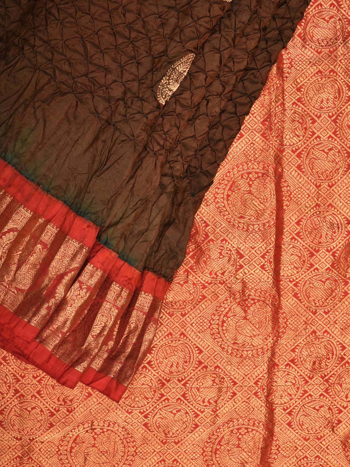 Brown and Red Bandhani Gadwal Silk Handloom Saree with Mango Buta Design bn0160