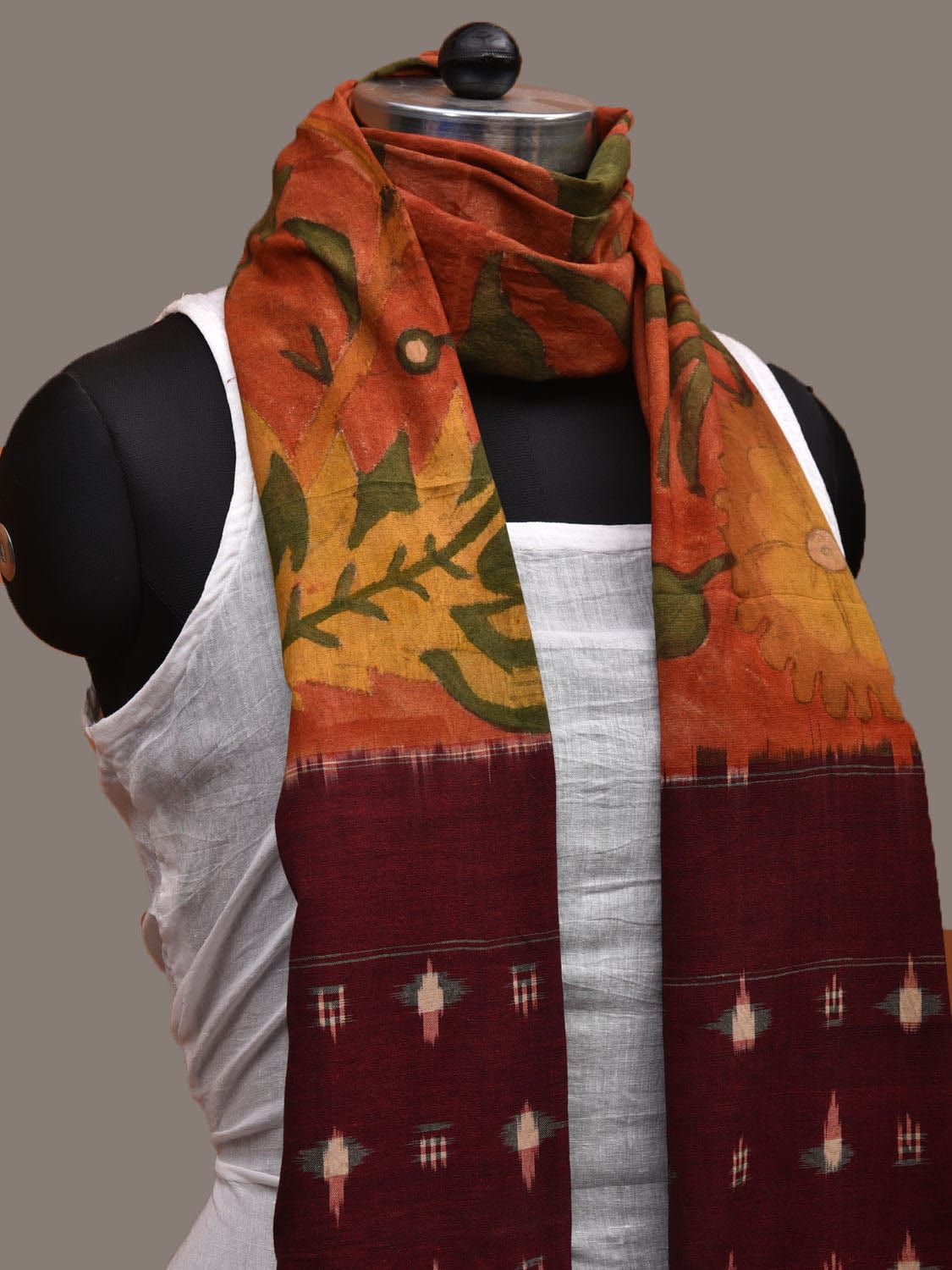 Brown and Rust Kalamkari Hand Painted Ikat Cotton Handloom Dupatta with Floral Design ds2666