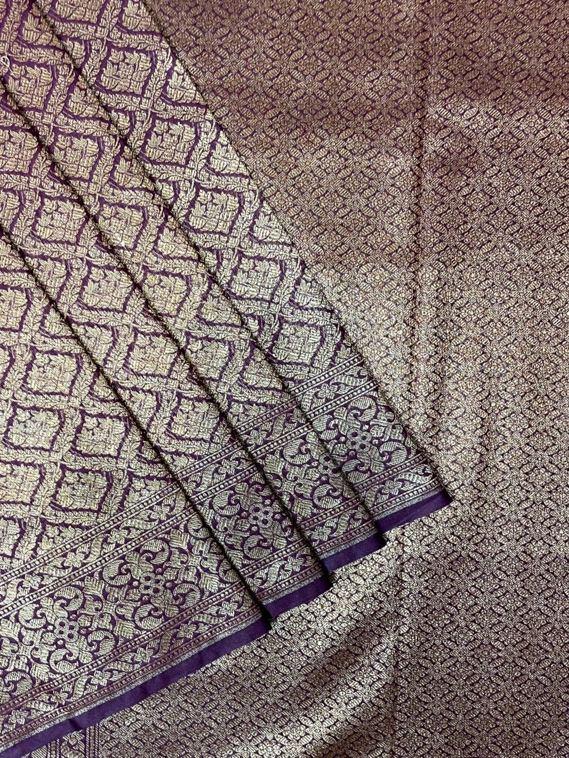 Burgundy Antique Zari Banaras Katan Intricate Allover Brocade Saree with   Border and Pallu Design b0308ds