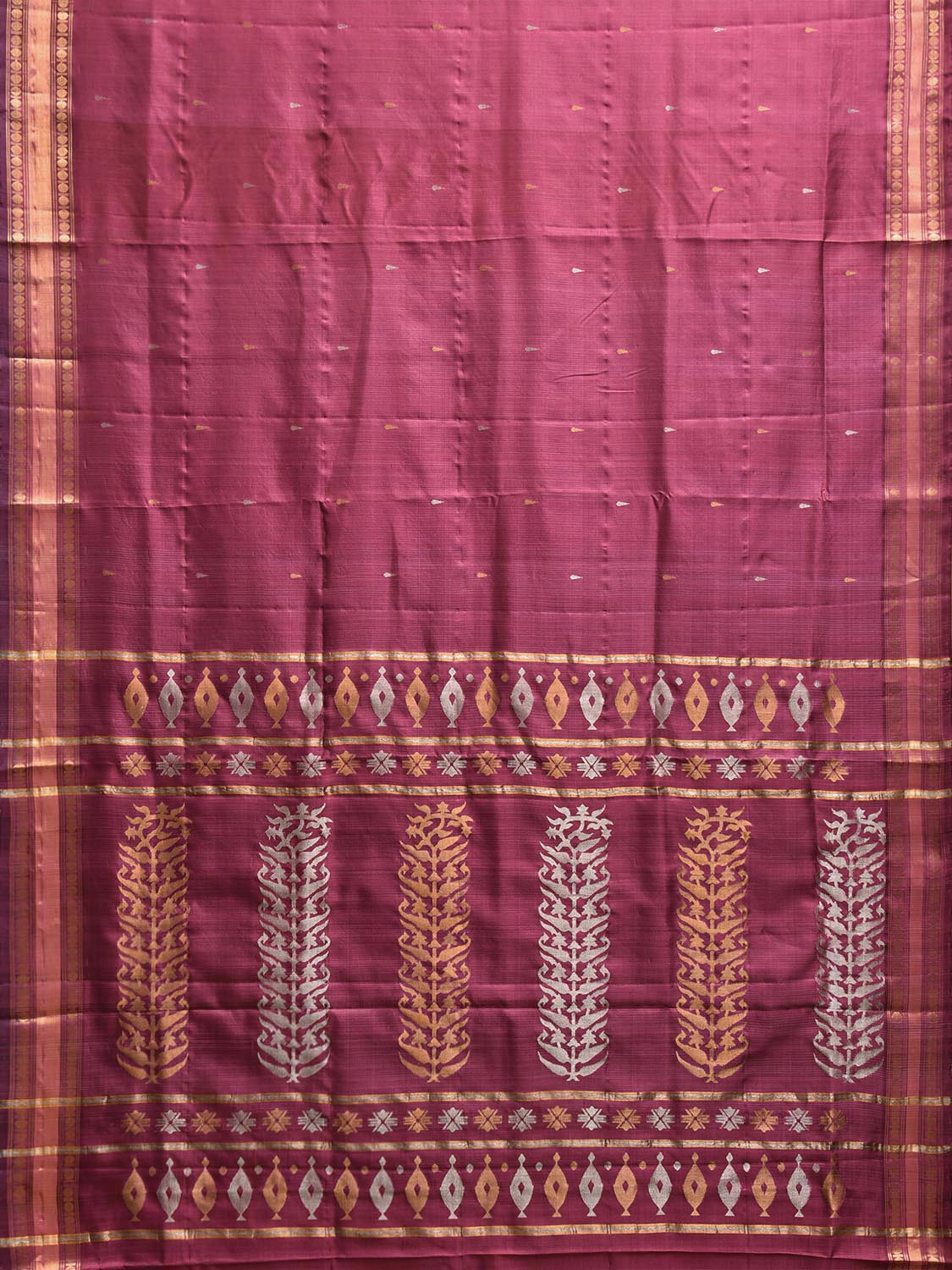 Burgundy Uppada Silk Handloom Saree with Karpur Pallu Design u2342