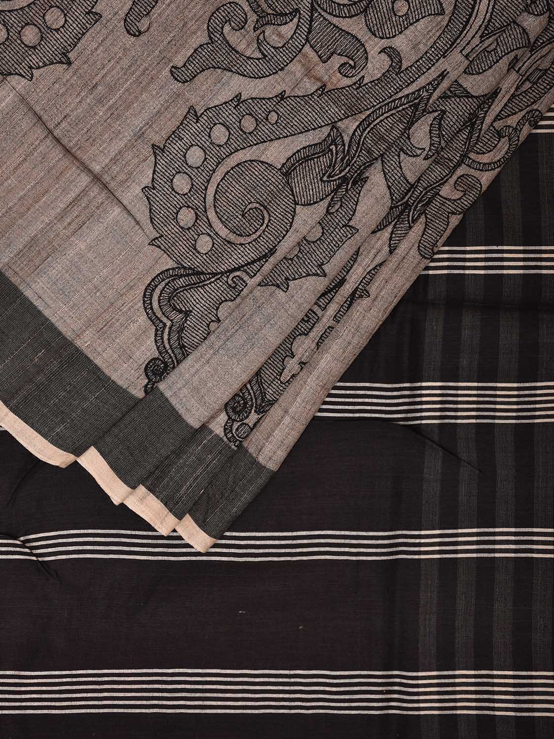 Cream and Black Tussar Saree with Strips Body and Pallu Design o0552