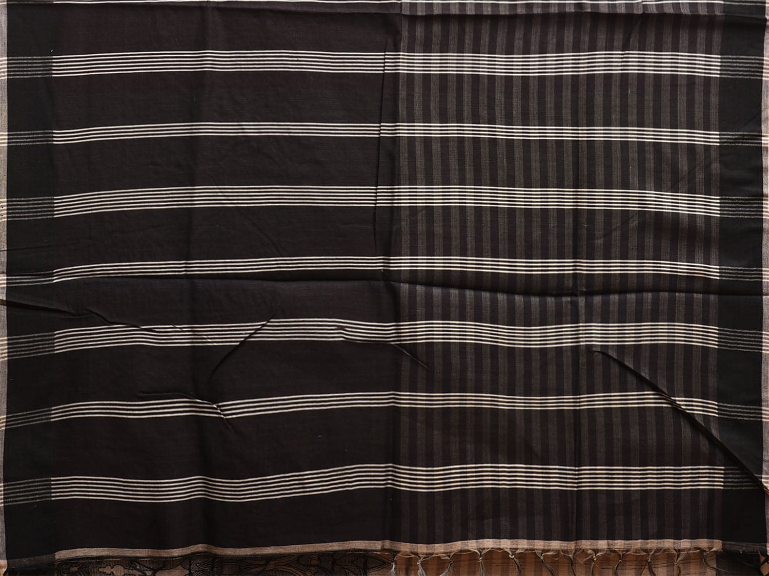 Cream and Black Tussar Saree with Strips Body and Pallu Design o0552