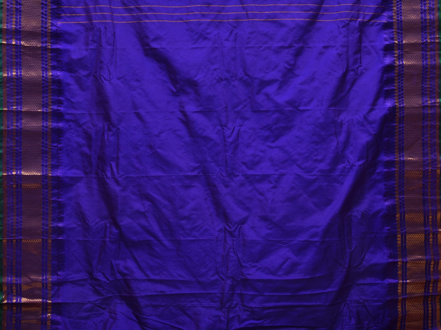 Cream and Blue Gadwal Silk Handloom Saree with Body Buta and Pallu Design g0299