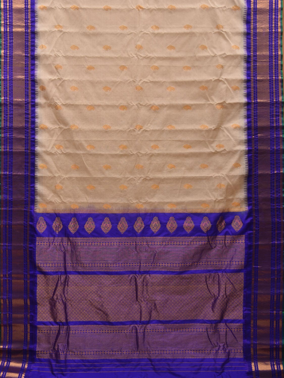 Cream and Blue Gadwal Silk Handloom Saree with Body Buta and Pallu Design g0299