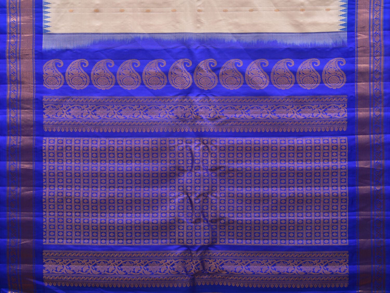 Cream and Blue Gadwal Silk Handloom Saree with Mango Pallu Design g0317