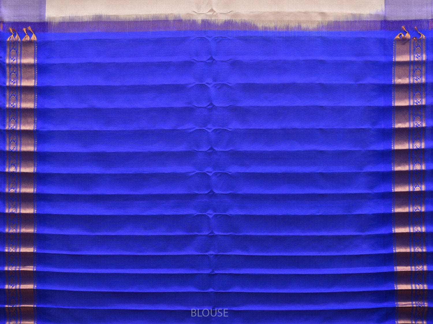 Cream and Blue Gadwal Silk Handloom Saree with Mango Pallu Design g0317