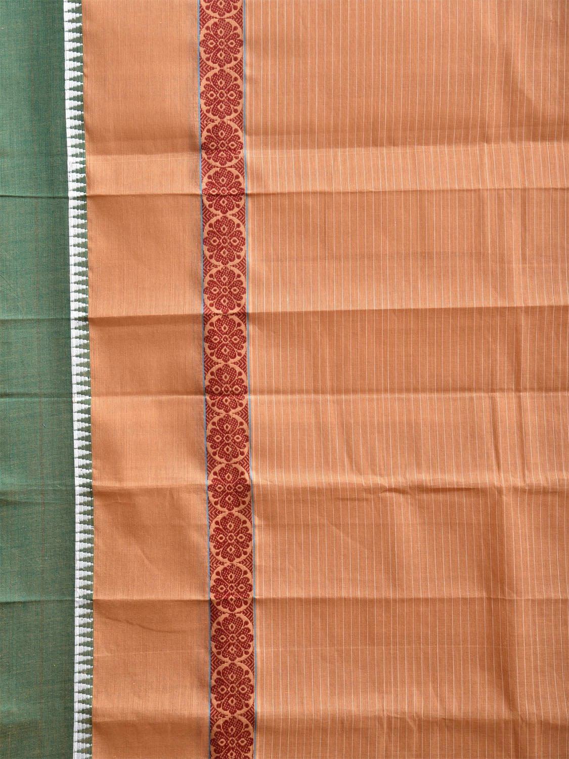 Cream and Green Narayanpet Cotton Handloom Saree with Strips Design Kalamkari Blouse np1116