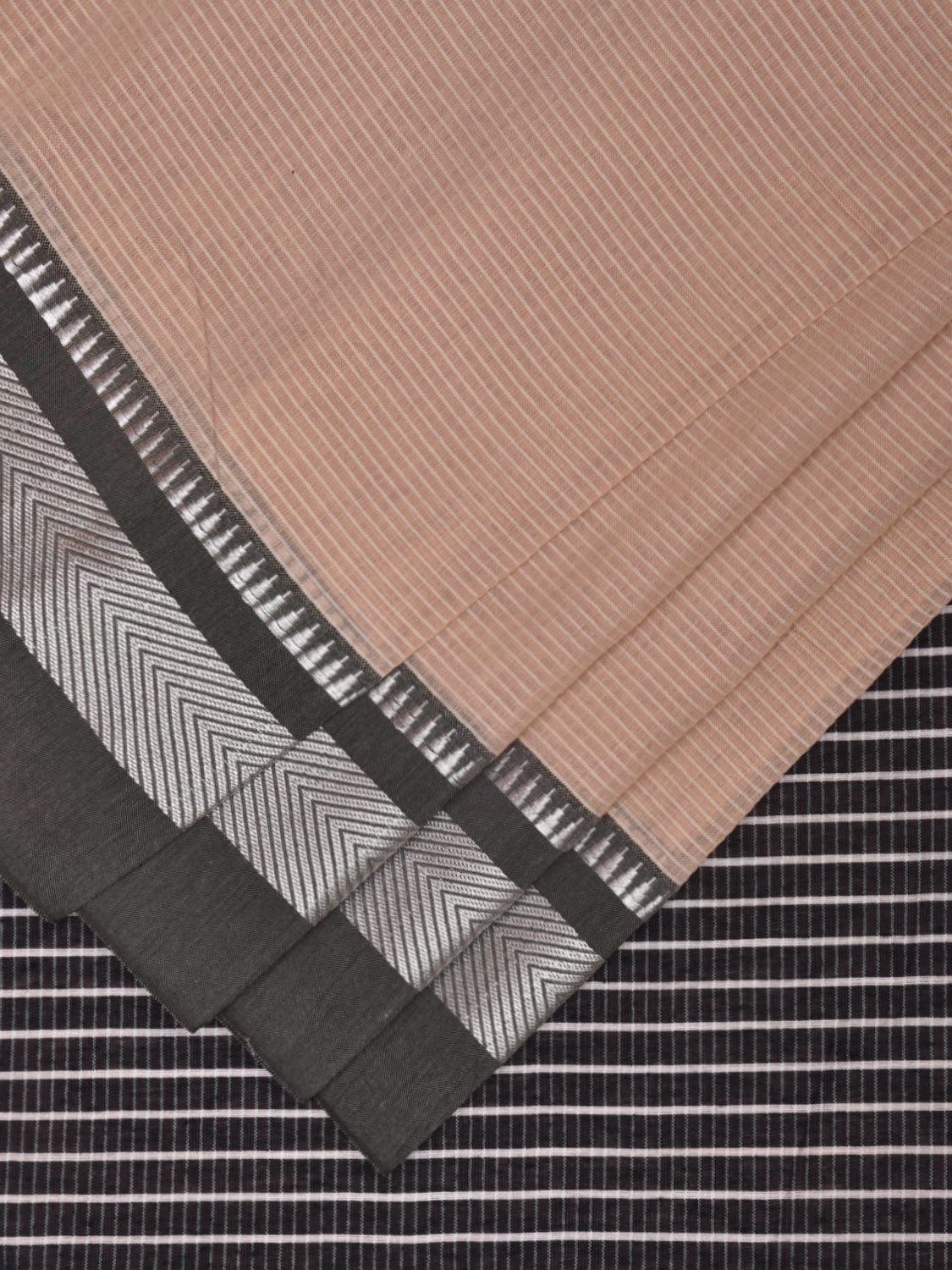 Cream and Grey Bamboo Cotton Saree with Strips Design No Blouse bc0319