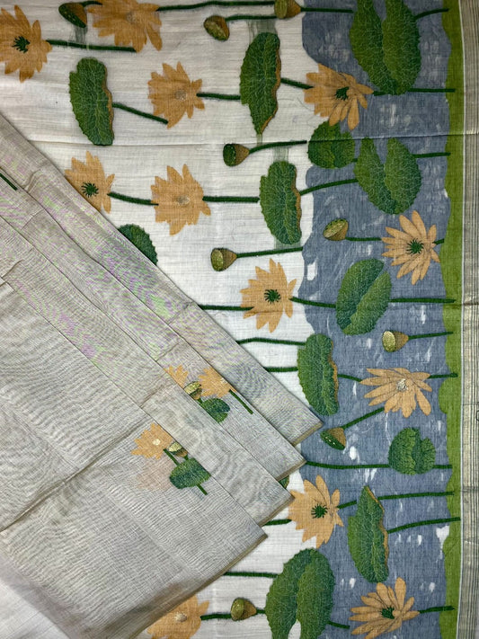 Cream and Grey Dhakai Jamdani Cotton Viscose Saree with Lotus  Pallu Design dj0030