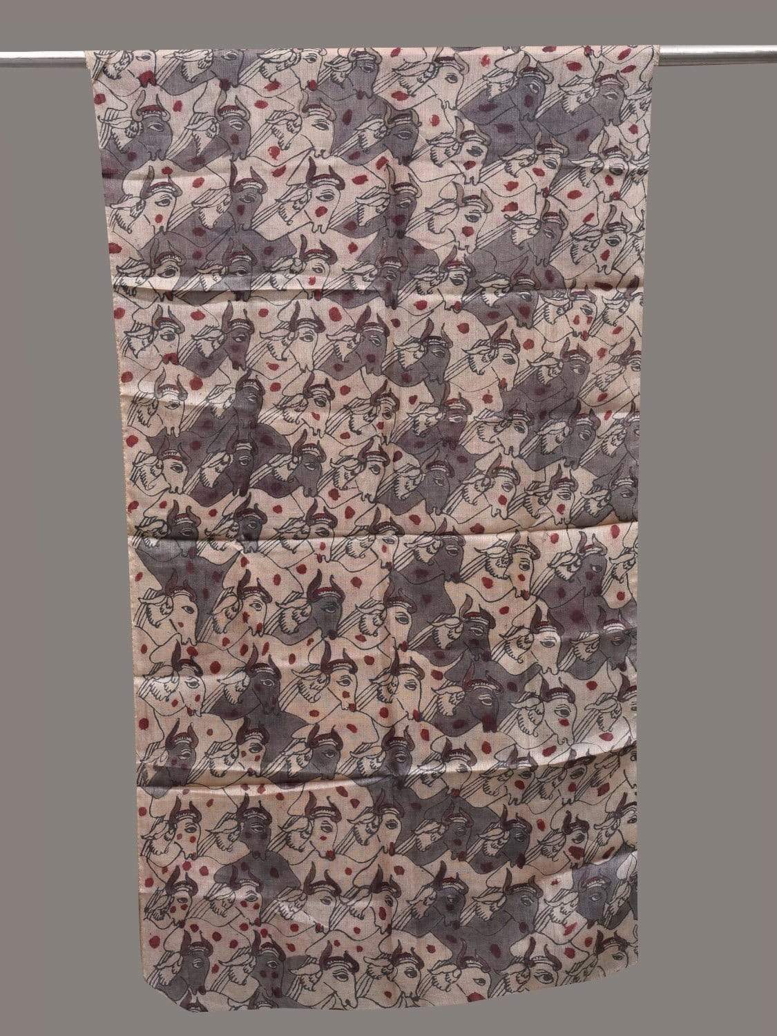 Cream and Grey Kalamkari Hand Painted Silk Handloom Stole with Cows Design ds2565