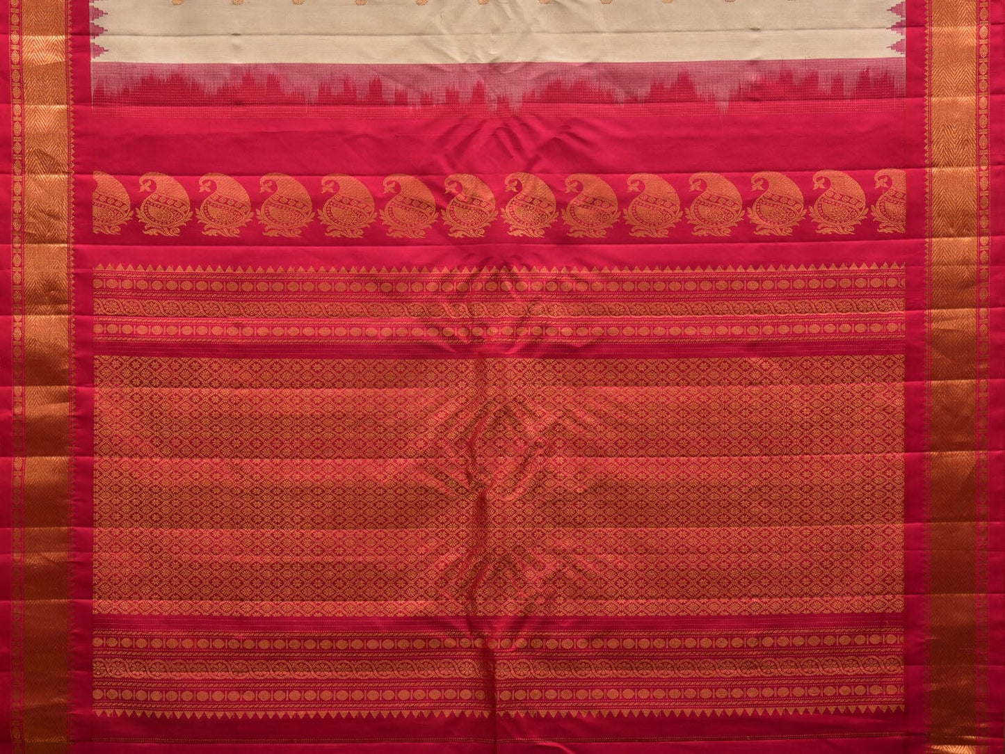 Cream and Pink Gadwal Silk Handloom Saree with Mango Pallu and Temple Border Design g0311