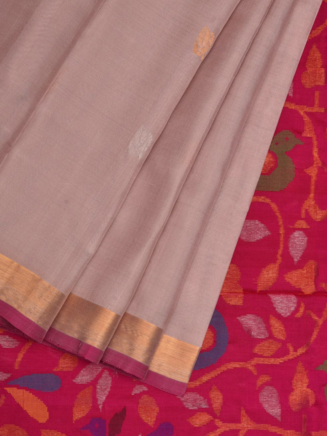 Cream and Pink Uppada Silk Handloom Saree with Contrast and Pallu Design u1880