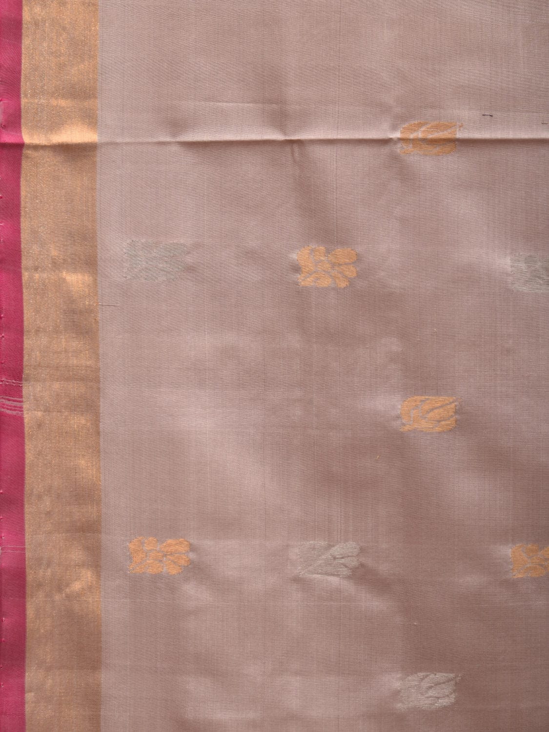 Cream and Pink Uppada Silk Handloom Saree with Contrast and Pallu Design u1880