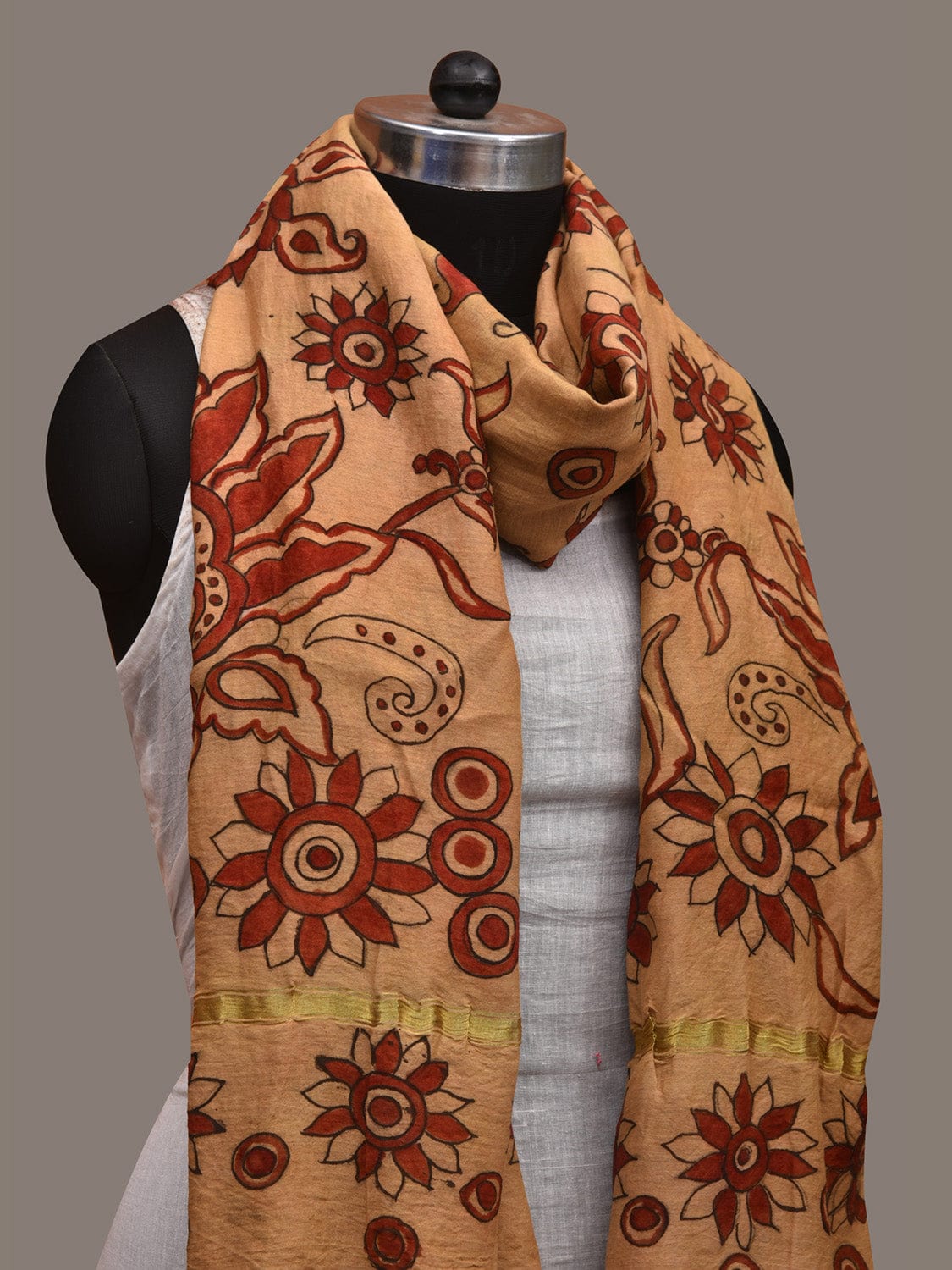 Cream and Red Kalamkari Hand Painted Cotton Silk Handloom Dupatta with Floral Design ds2979