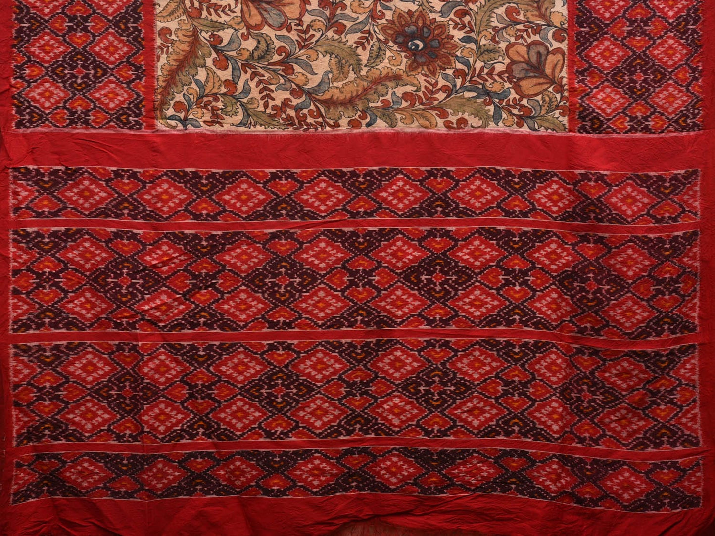 Cream and Red Kalamkari Hand Painted Ikat Silk Handloom Saree with Floral and Border Design KL0620