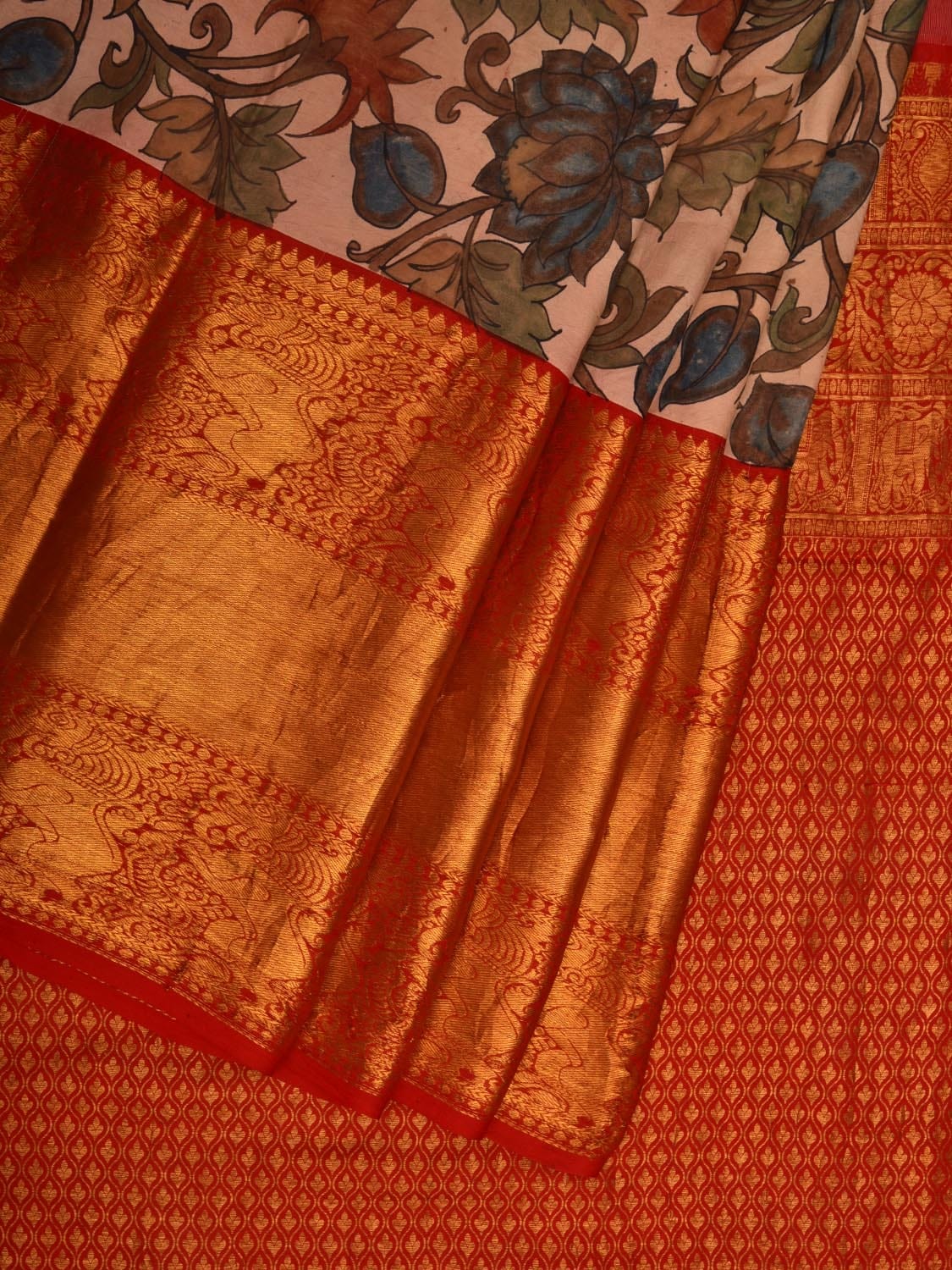 Cream and Red Kalamkari Hand Painted Kanchipuram Silk Handloom Saree with Lotus Flowers Design KL0668
