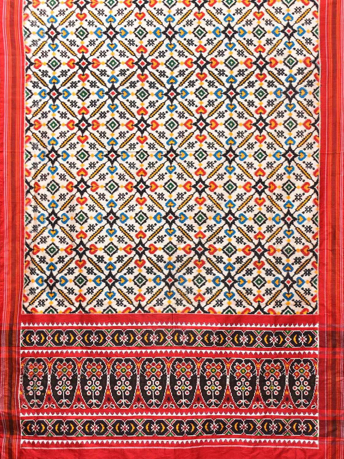 Cream and Red Pochampally Double Ikat Silk Handloom Saree with Panpatola Design i0760