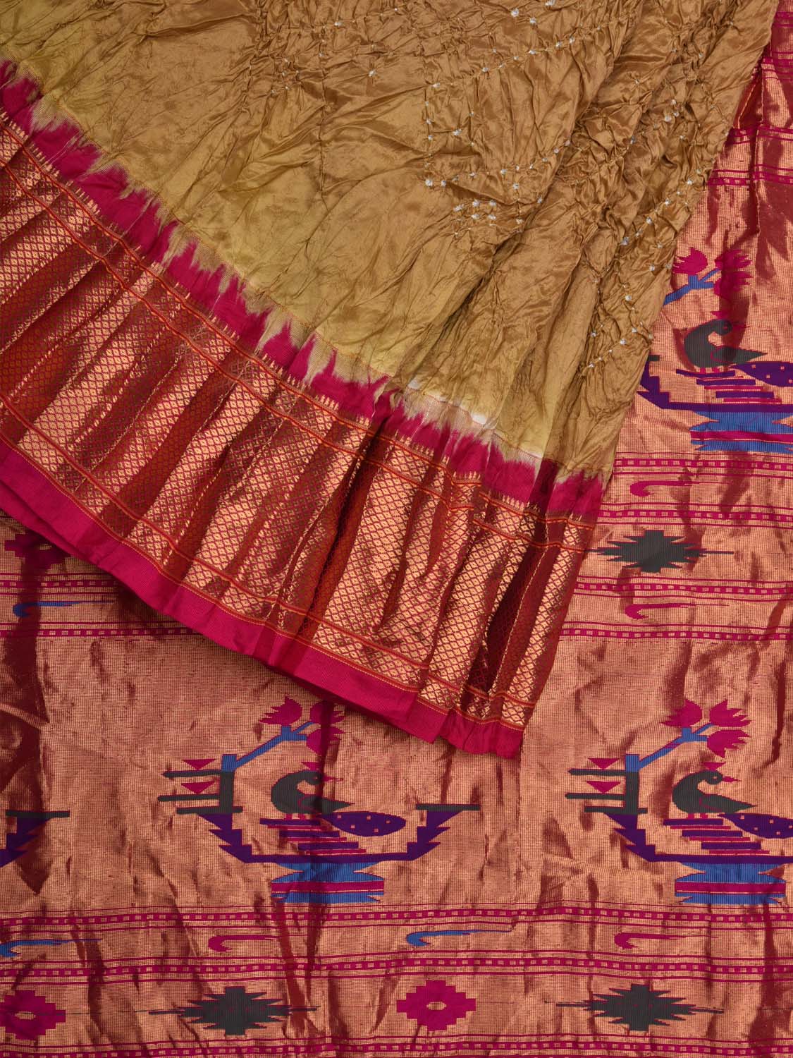 Cream Bandhani Paithani Silk Handloom Saree with Pallu Design bn0339